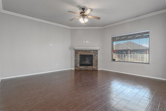 Building Photo - 1416 Cerrillos Ave