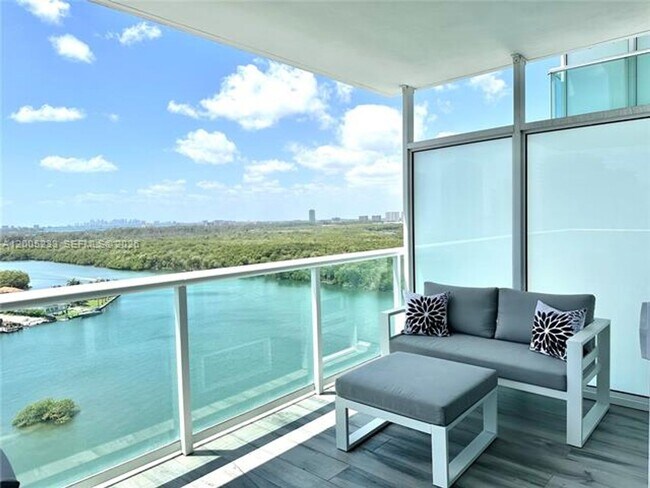 Building Photo - 400 Sunny Isles Blvd