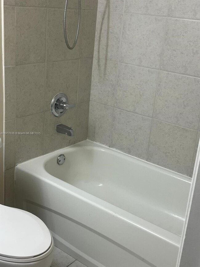 Building Photo - 140 S Dixie Hwy