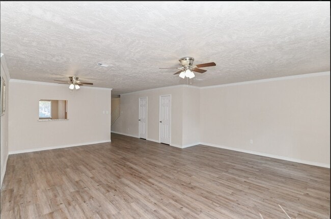 Building Photo - 6428 Alisa Ln