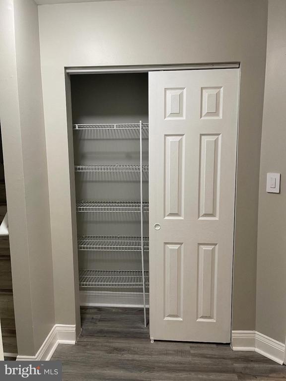 Building Photo - 831 Herring Creek Ct