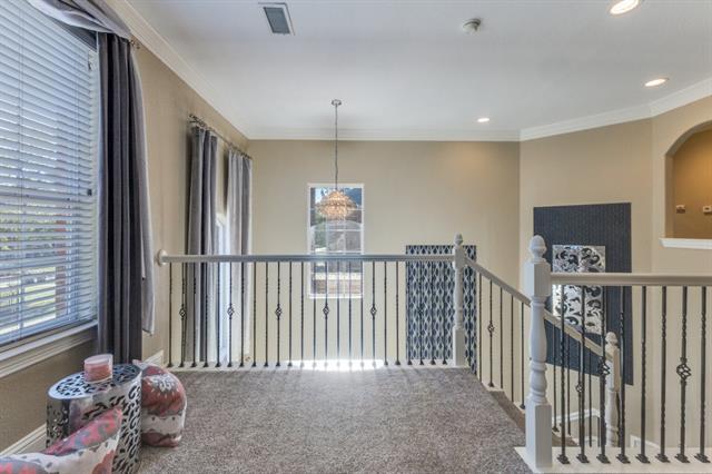 Building Photo - 4931 Homer St