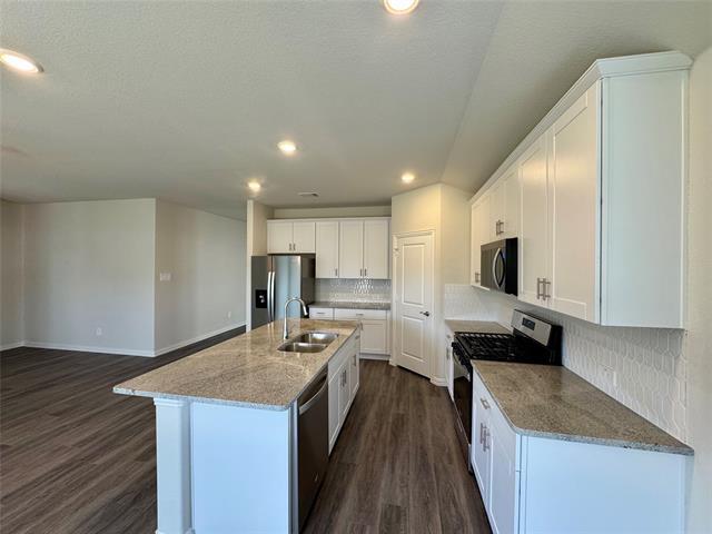 Building Photo - 2106 Dunbar Dr