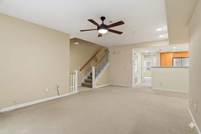 Building Photo - 1418 Allegado Alley