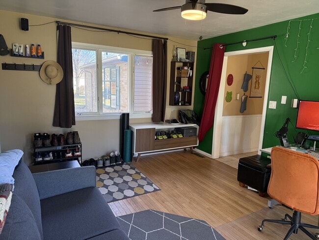 Building Photo - 18 Cricklewood Cir