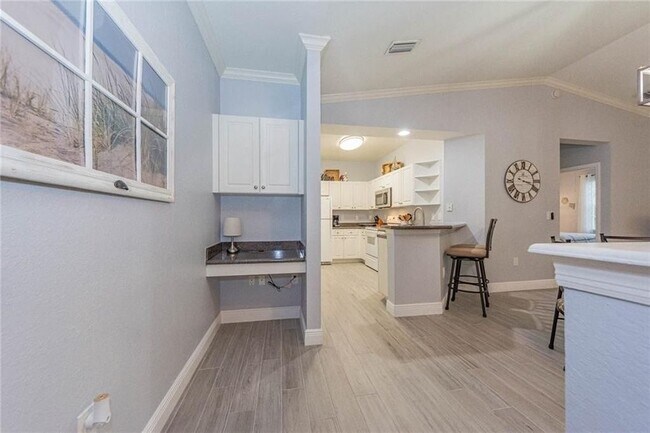 Stair landing - 2352 57th Cir