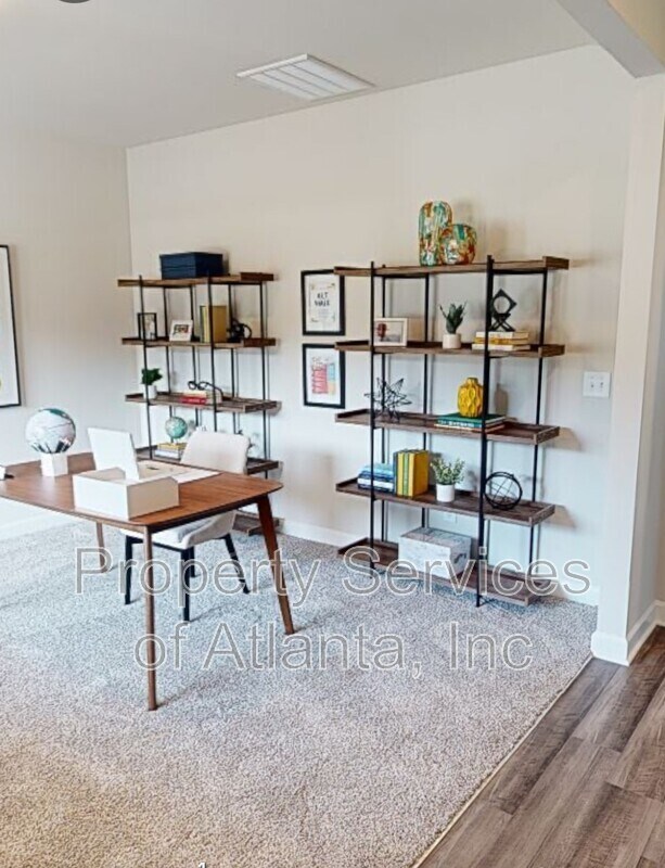 Building Photo - 6900 Newcastle Ct