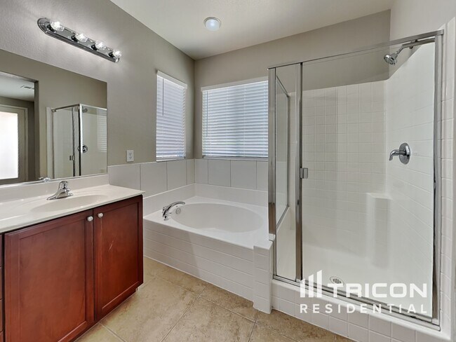 Building Photo - 4134 Blue Manor Ln