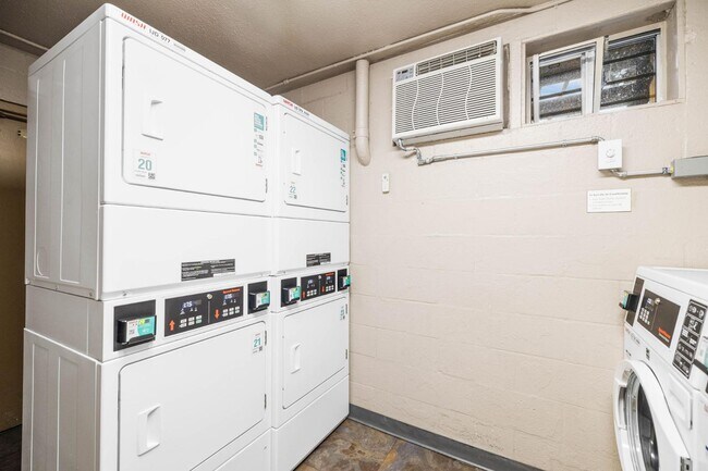 Building Photo - 6314 Friars Rd