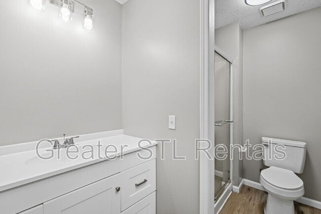 Building Photo - 1519 Harvard Way