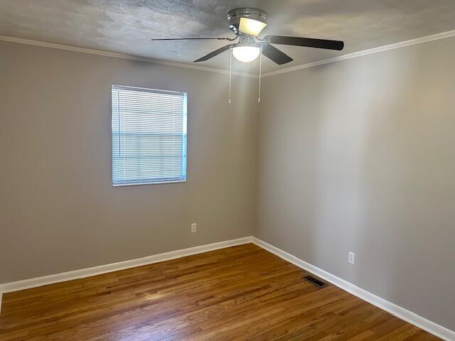 Building Photo - 208 SE Dockery Ln