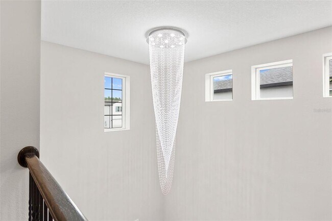 Building Photo - 7537 Pool Compass Loop