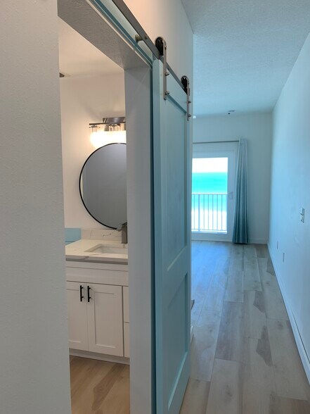 Building Photo - 3035 S Highway A1A