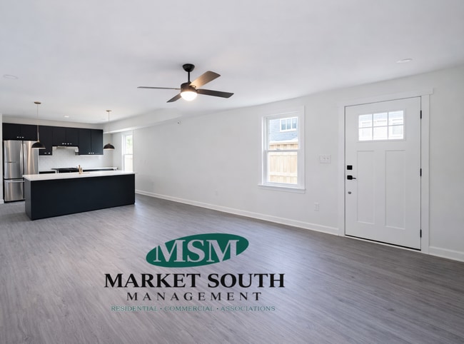 Building Photo - 37 W 201