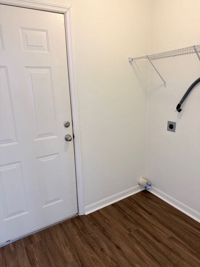 Building Photo - Charming 3BR/2BA Home in Walnut Creek