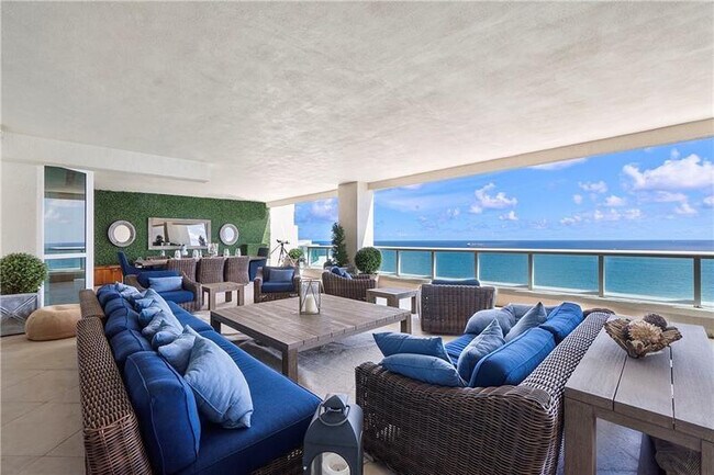 Building Photo - 101 S Fort Lauderdale Beach Blvd