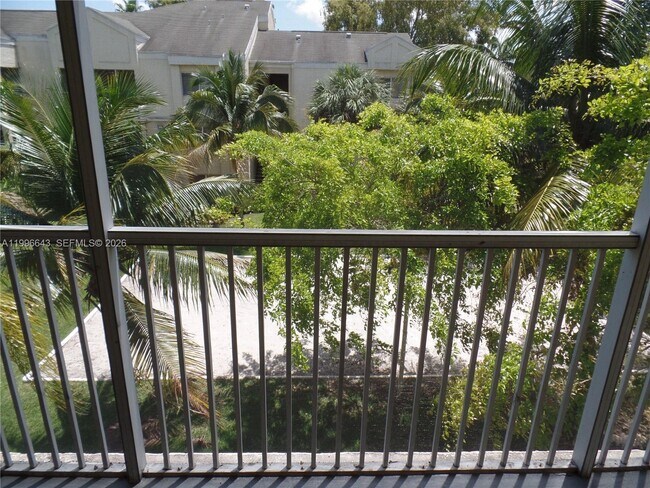 Building Photo - 5740 Rock Island Rd