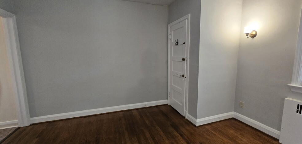 Building Photo - 6A N Beaumont Ave