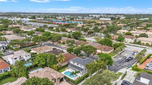 Building Photo - 12427 SW 121st Ave