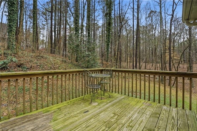 Building Photo - 181 N Springs Dr