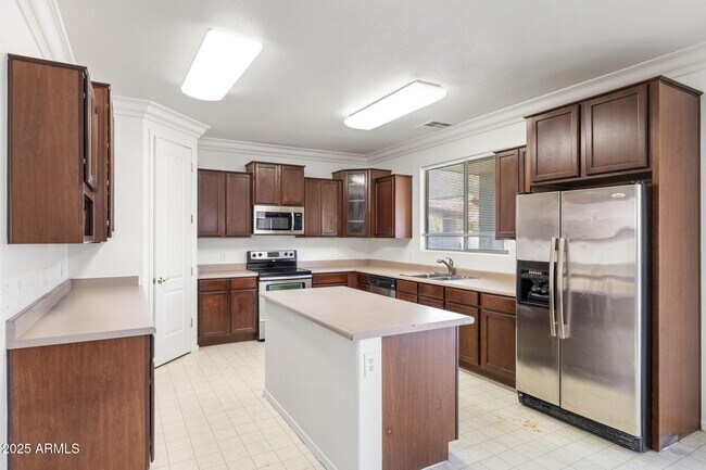 Building Photo - 2261 W Mila Way
