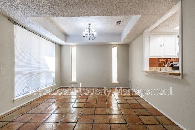Building Photo - 13006 El Marro St
