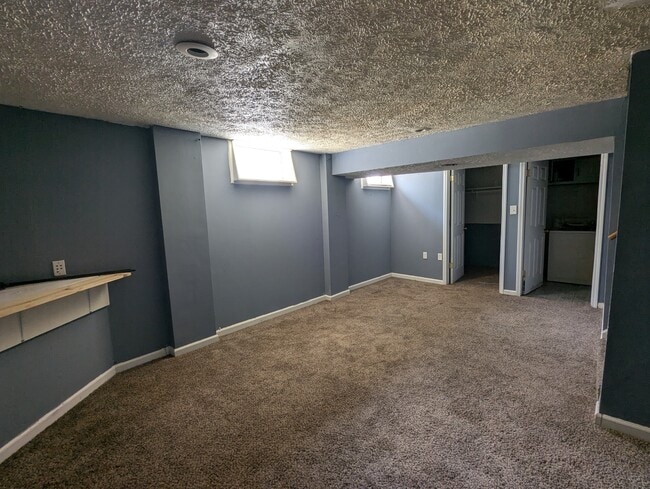 Building Photo - 2544 Dwiton Ct