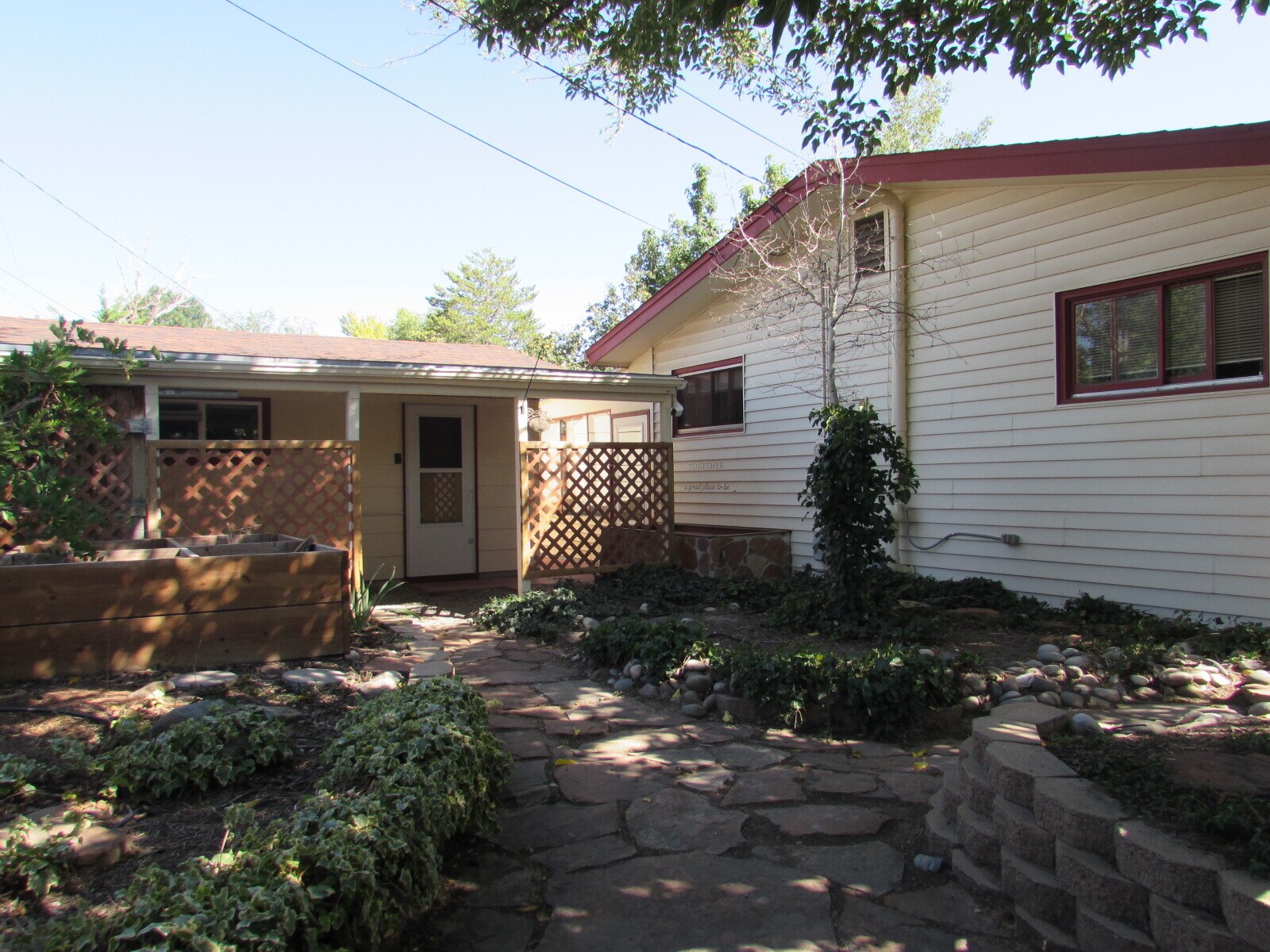 Building Photo - 2116 Bookcliff Ave