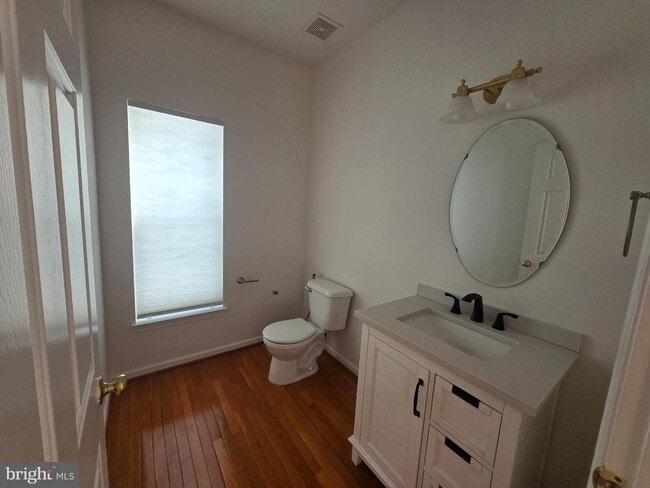 Building Photo - 1702 Allerford Dr