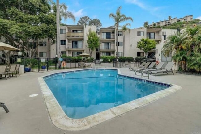 Building Photo - 6780 Friars Rd