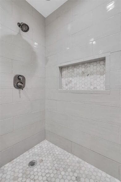 Building Photo - 25 Hornbill Ct