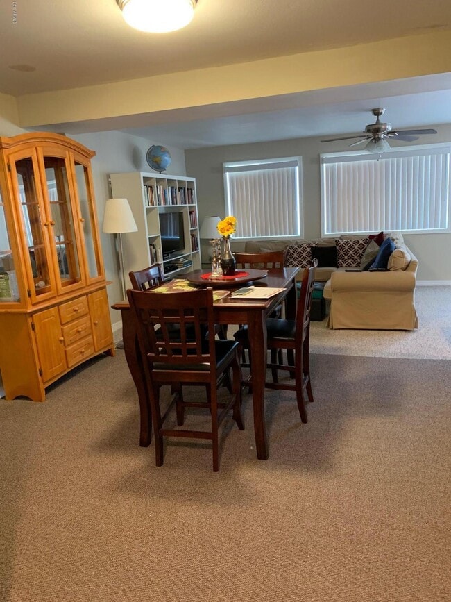 Building Photo - 10654 W Alabama Ave