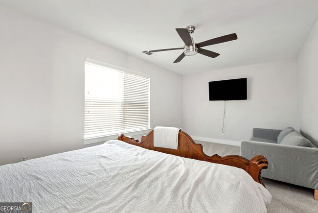 Building Photo - 6968 Manchester Dr