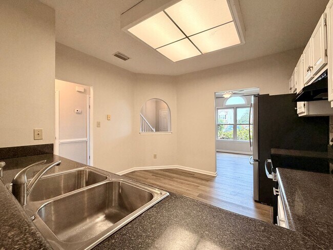 Building Photo - 4213 Minnard Ct