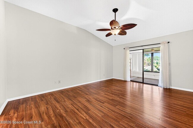 Building Photo - 810 Parkside Pl