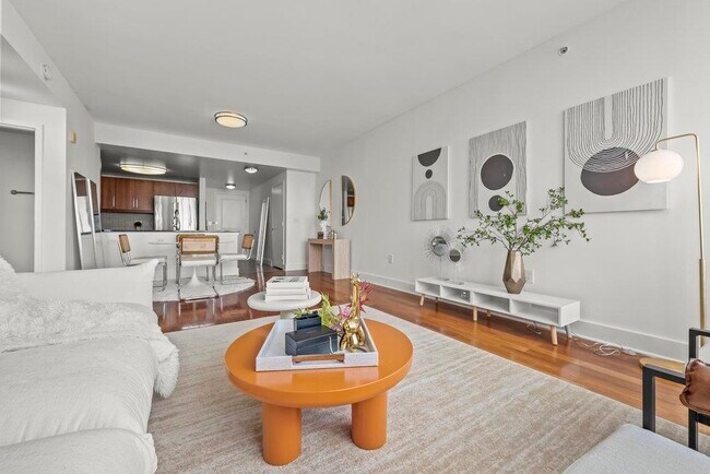 Building Photo - 88 Morgan St