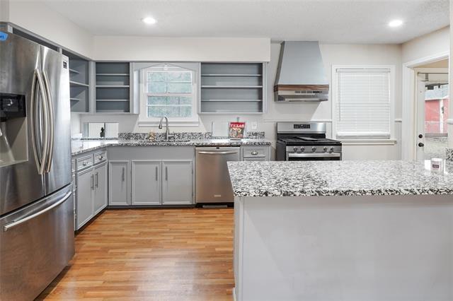 Building Photo - 2711 Santa Cruz Dr