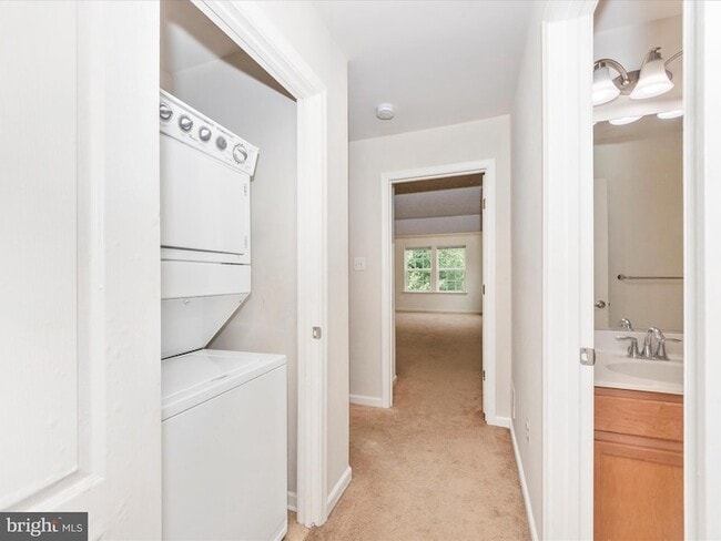 Building Photo - 8313 Black Harrier Ln