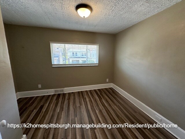 Building Photo - 1130 Irwin St