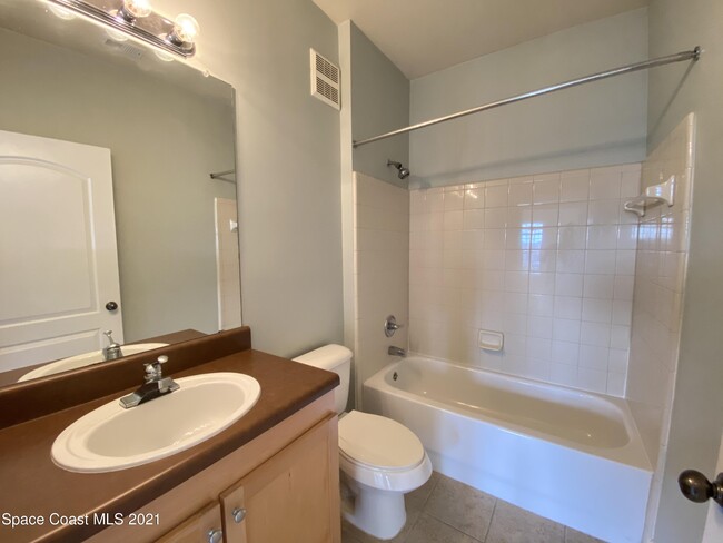 Building Photo - 6421 Borasco Dr