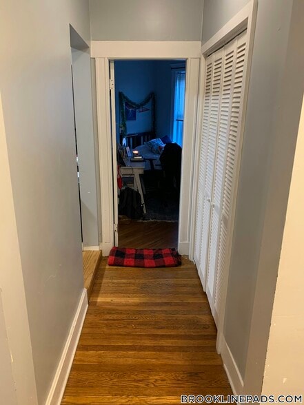 Building Photo - 170 Thorndike St