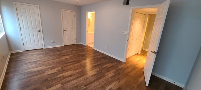 Master Bedroom - 3721 Bardstown Rd