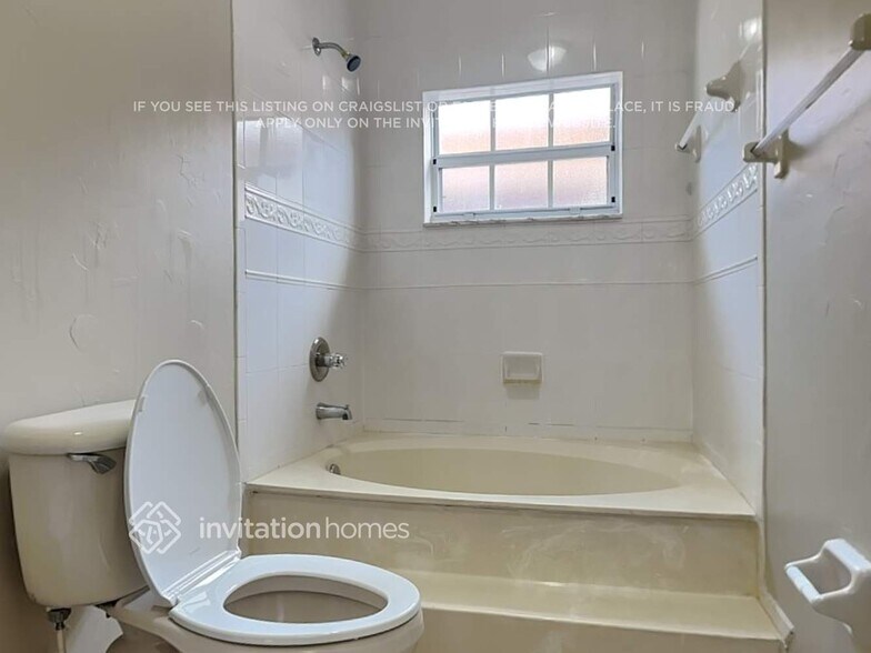 Building Photo - 14460 SW 180th St