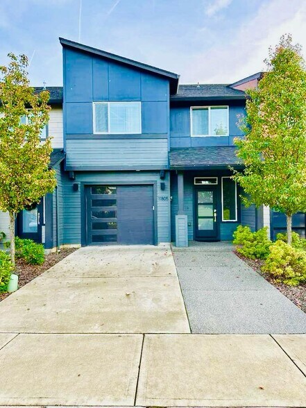 Building Photo - 11805 NE 108th St