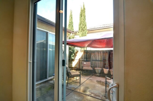 Building Photo - Harlan Ranch Home for Lease -