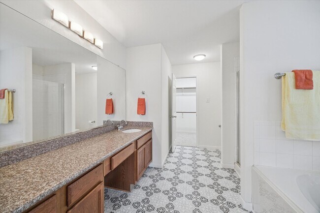 Building Photo - 14102 Kinsbourne Ln