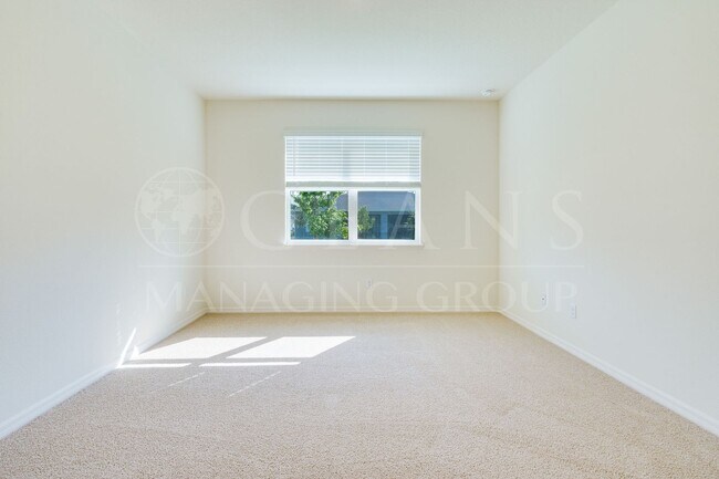 Building Photo - Refined Living in Halifax Plantation – Con...