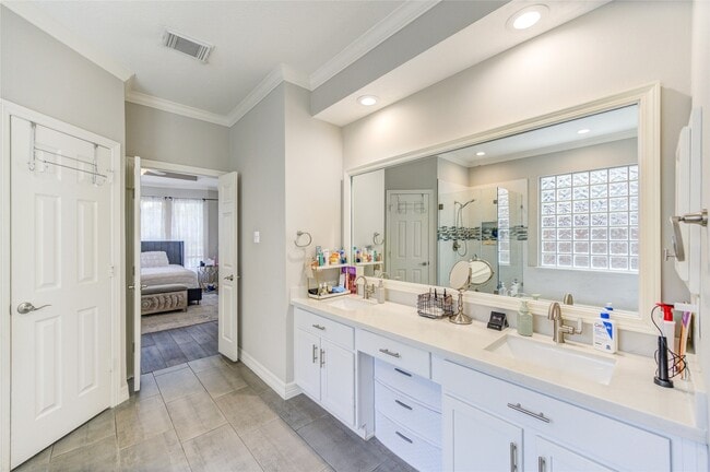 Building Photo - 5318 Pebble Way Ln