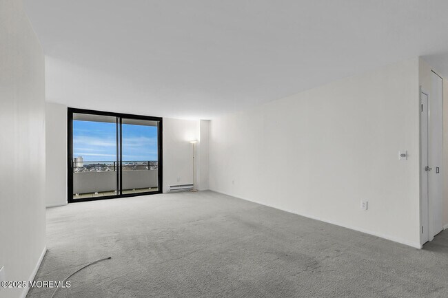 Building Photo - 1 Channel Dr