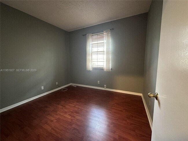 Building Photo - 1402 Veracruz Ln